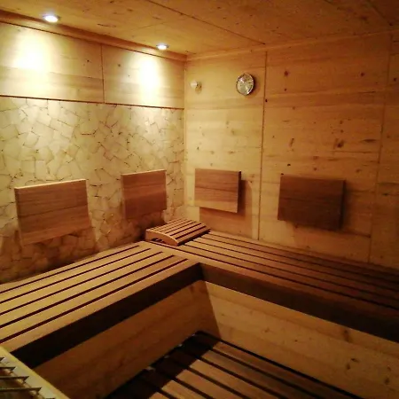 アパート Tirol Haus Zillertal *